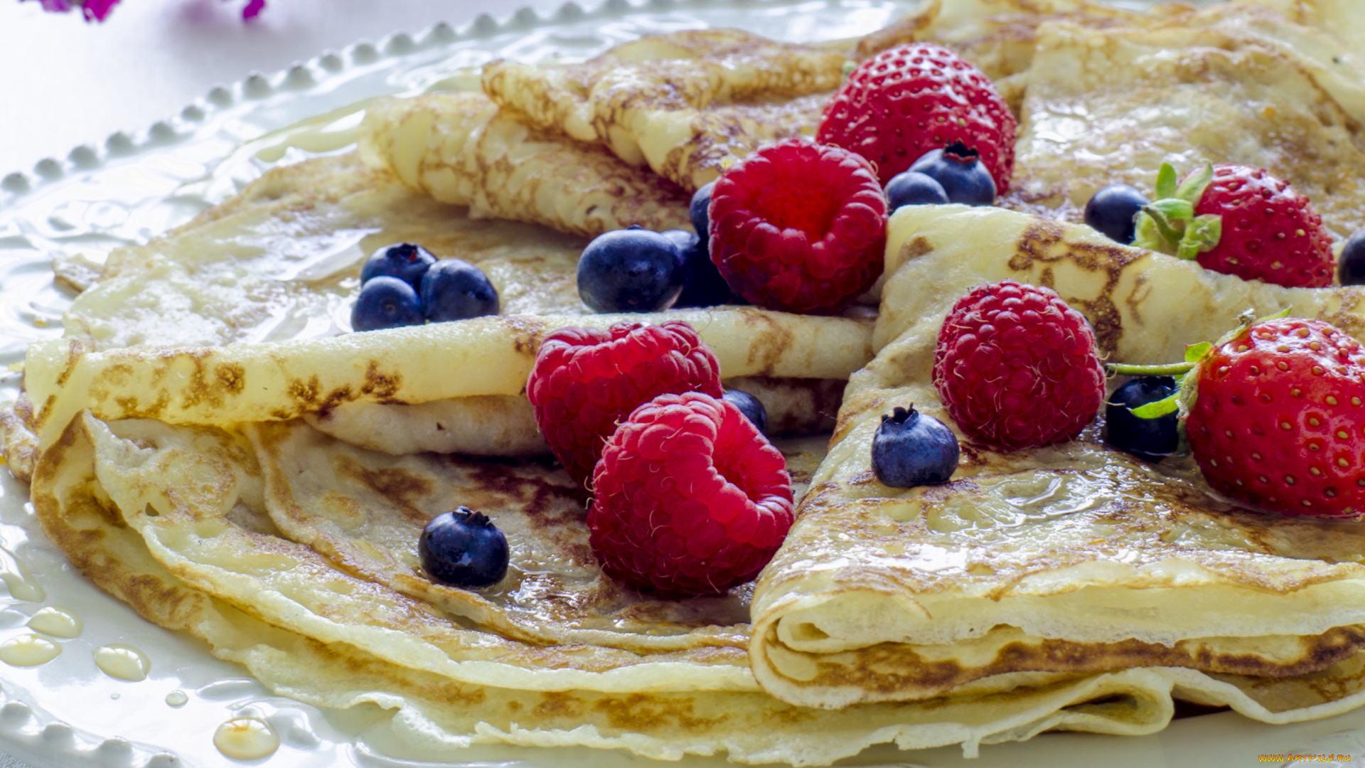еда, блины, оладьи, голубика, малина, блинчики