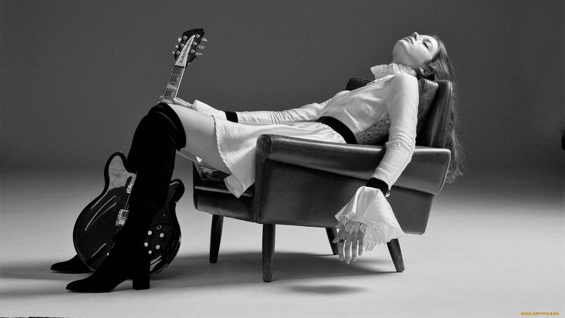 tash, wolf, музыка, -другое, tash, wolf, черно-белая, гитара, кресло