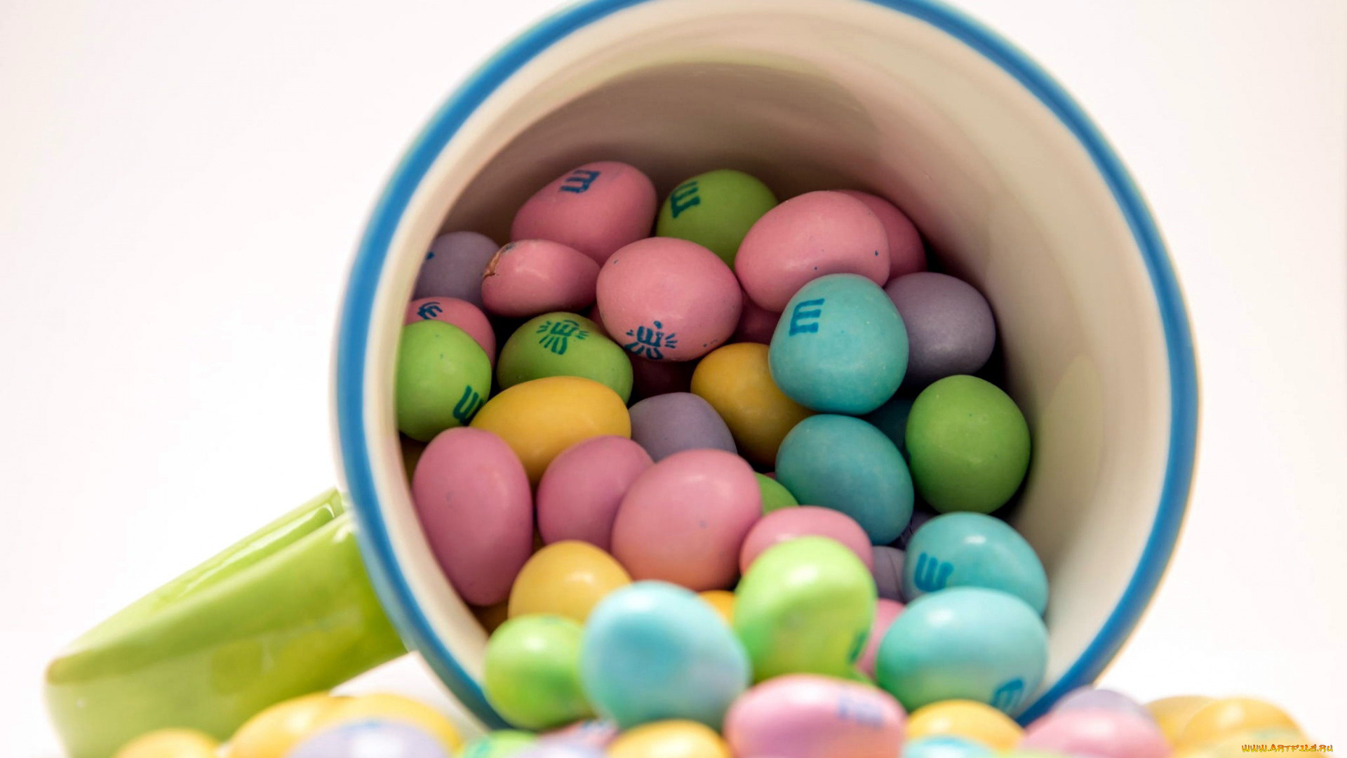 еда, конфеты, , шоколад, , сладости, чашка, драже