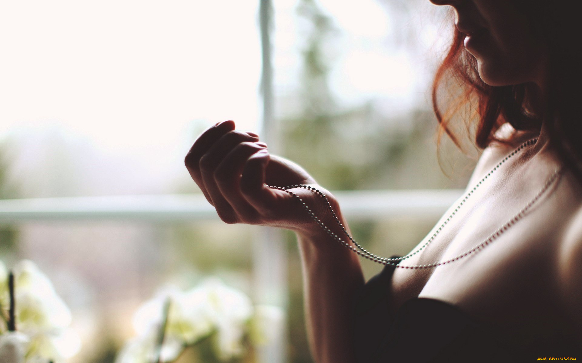 разное, руки, бусы, рука, грудь, рыжая, девушка