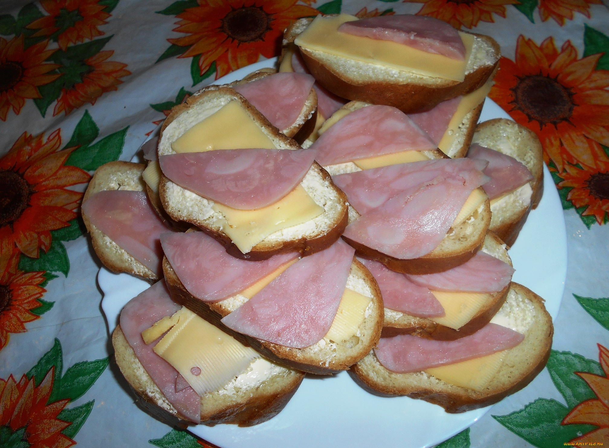 еда, бутерброды, , гамбургеры, , канапе, сыр, хлеб, колбаса