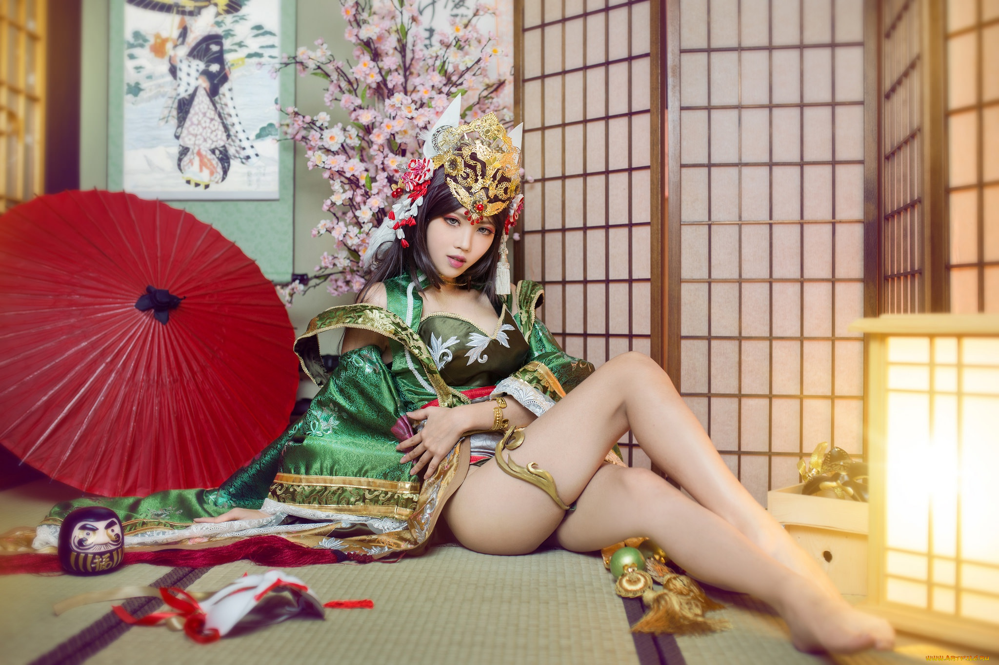 девушки, -unsort, , азиатки, азиатка, бедра, ножки, шатенка, девушка, взгляд, образ, пол, наряд, фонарь, костюм, прическа, фигура, макияж, зонт, интерьер, ноги, комната, фон, стиль, зеленый, поза, лицо, красный, цветы, украшения, свет