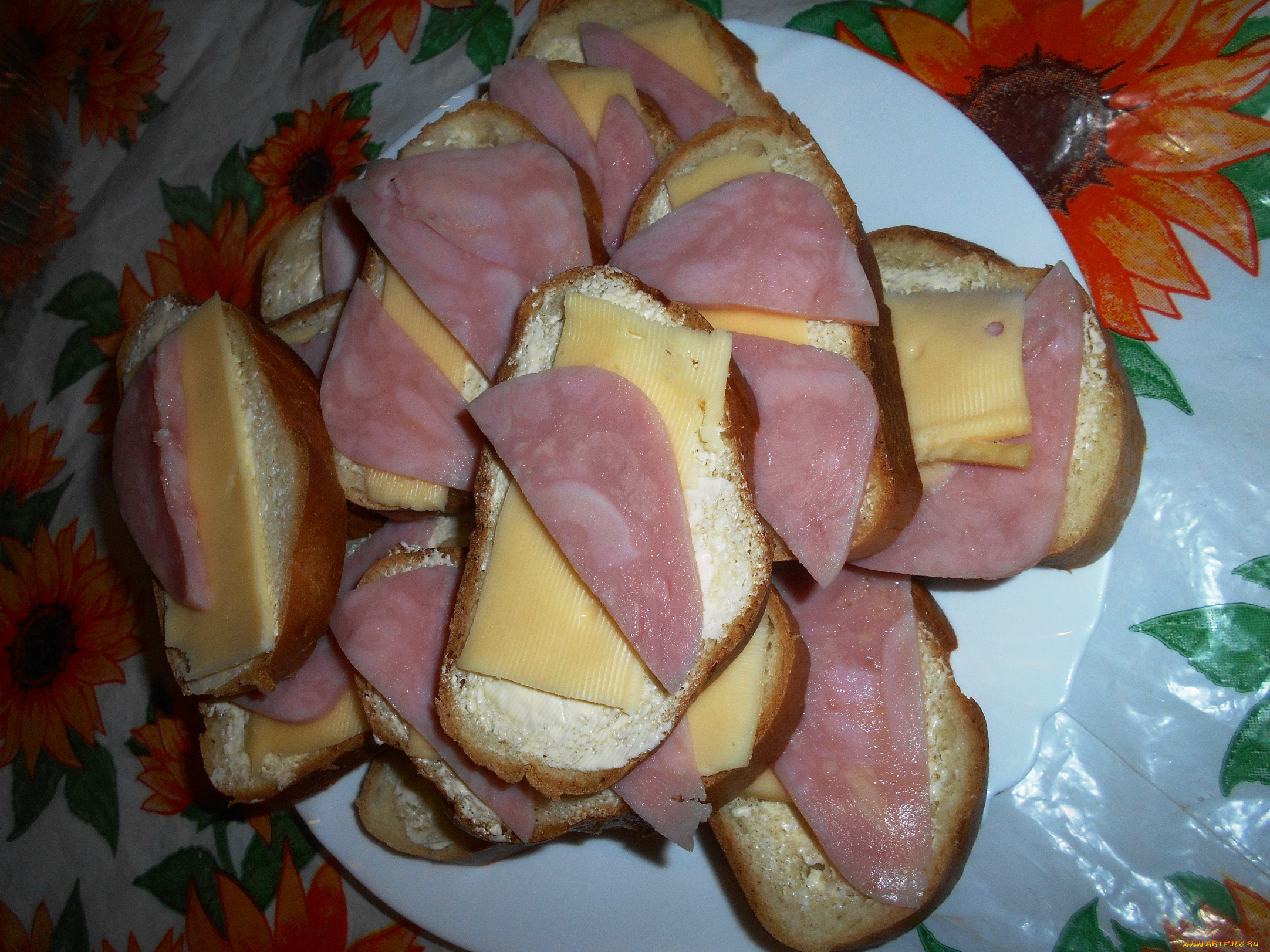 еда, бутерброды, , гамбургеры, , канапе, хлеб, колбаса, сыр