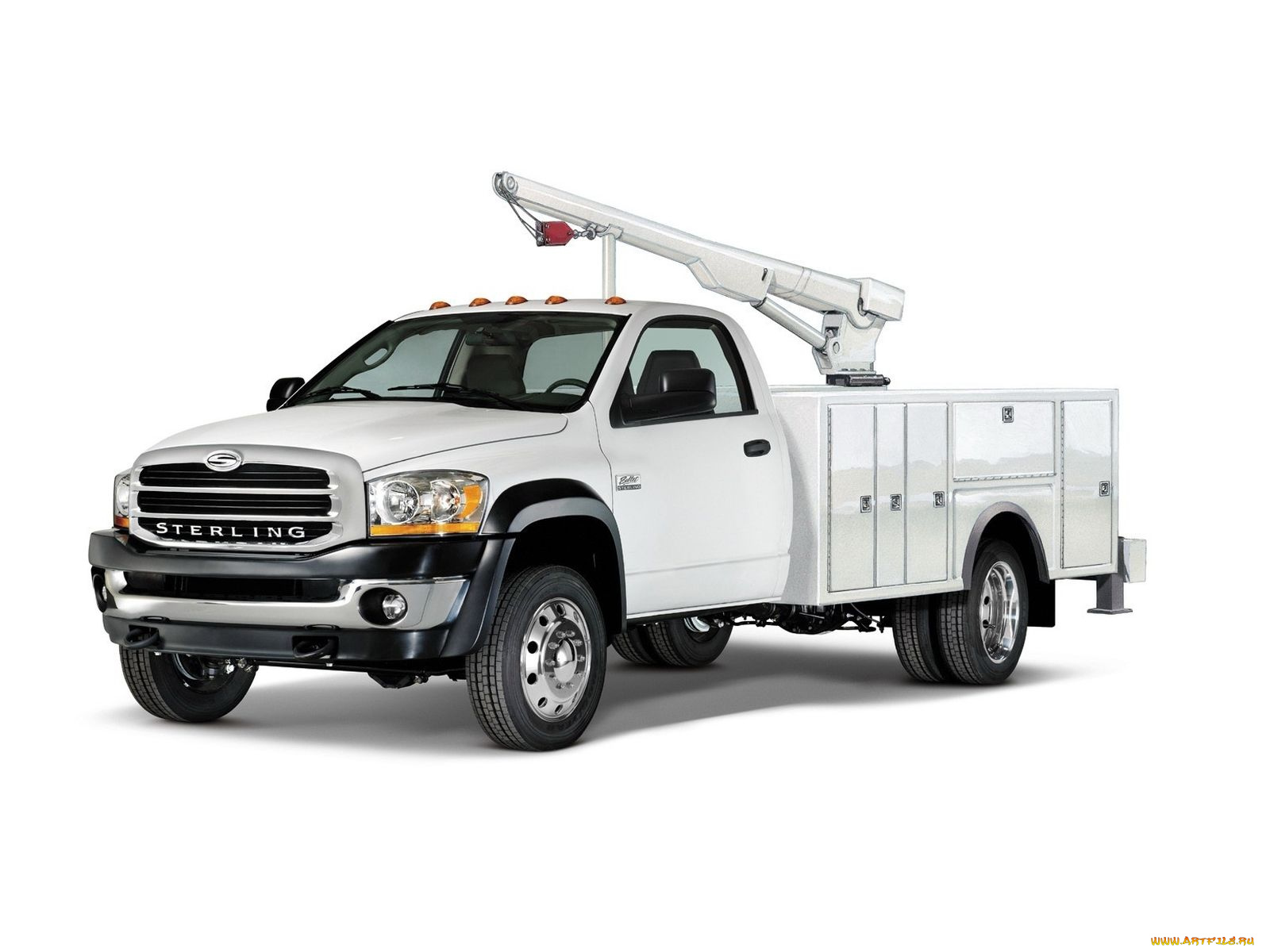 автомобили, sterling