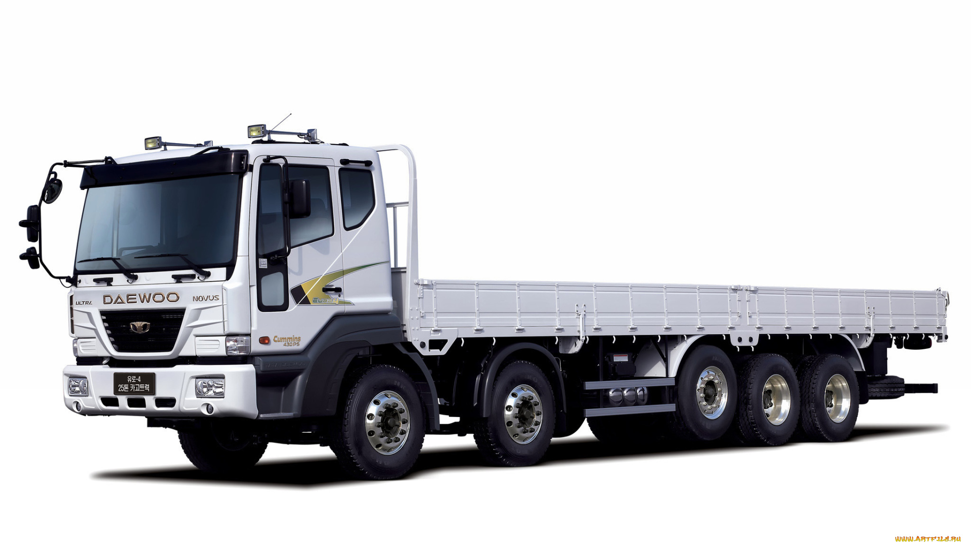 автомобили, грузовики