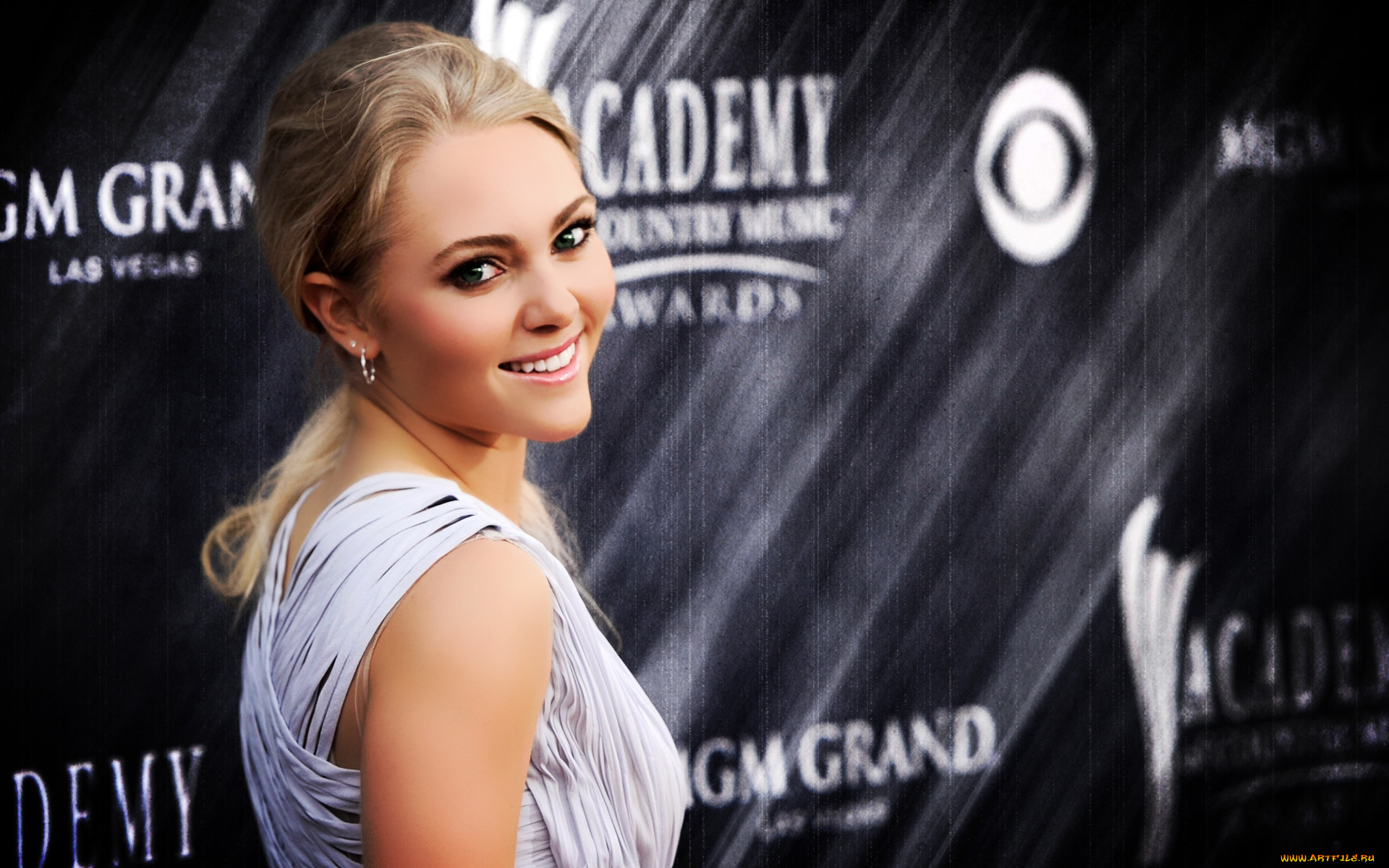Anna, Sophia, Robb, девушки, , , , улыбка