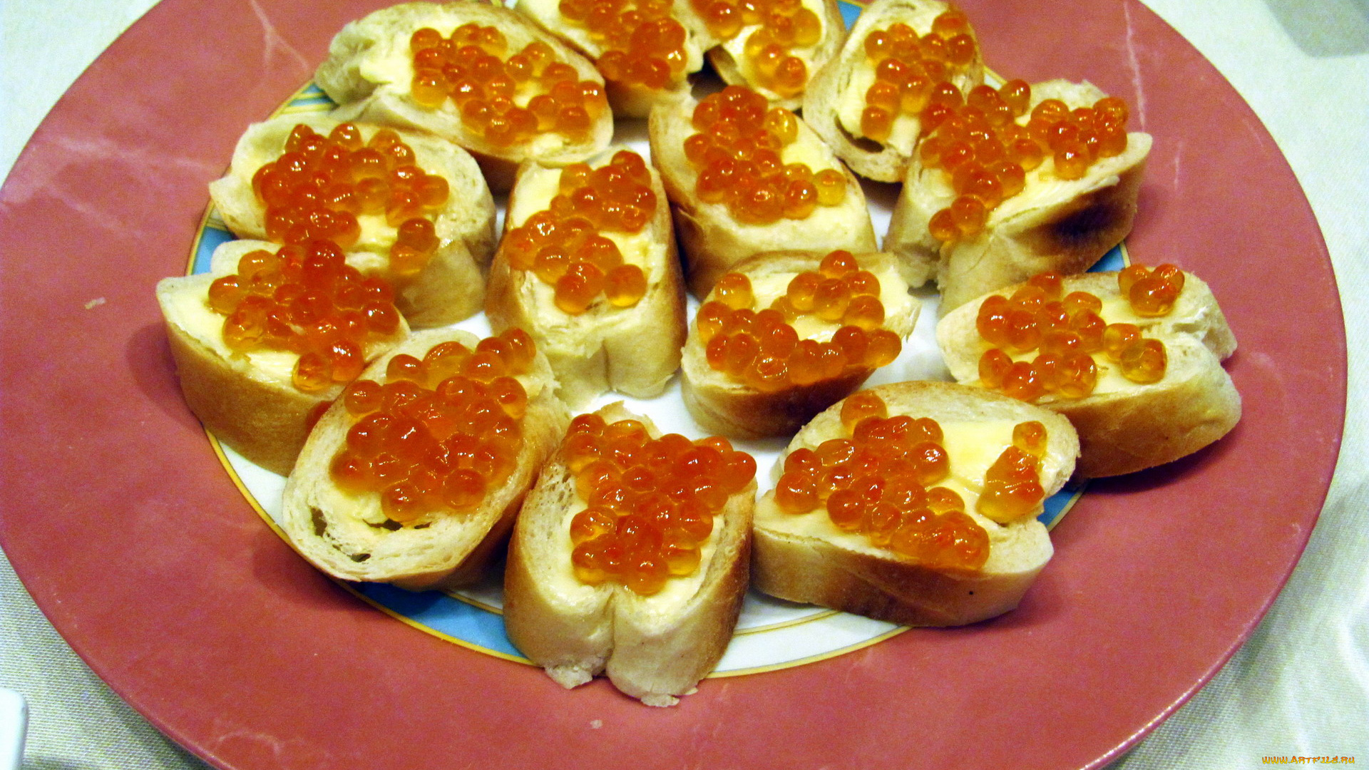 еда, икра, бутерброды, красная