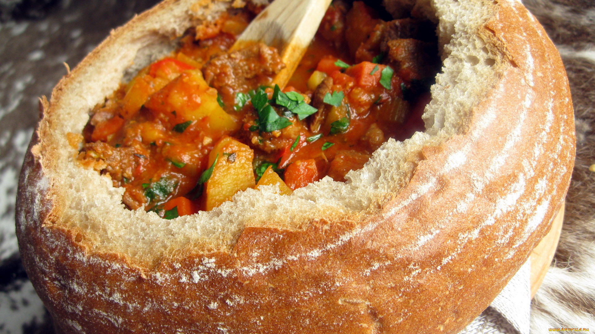 еда, вторые, блюда, хлеб, овощи, круглый, мясо, сочное, рагу