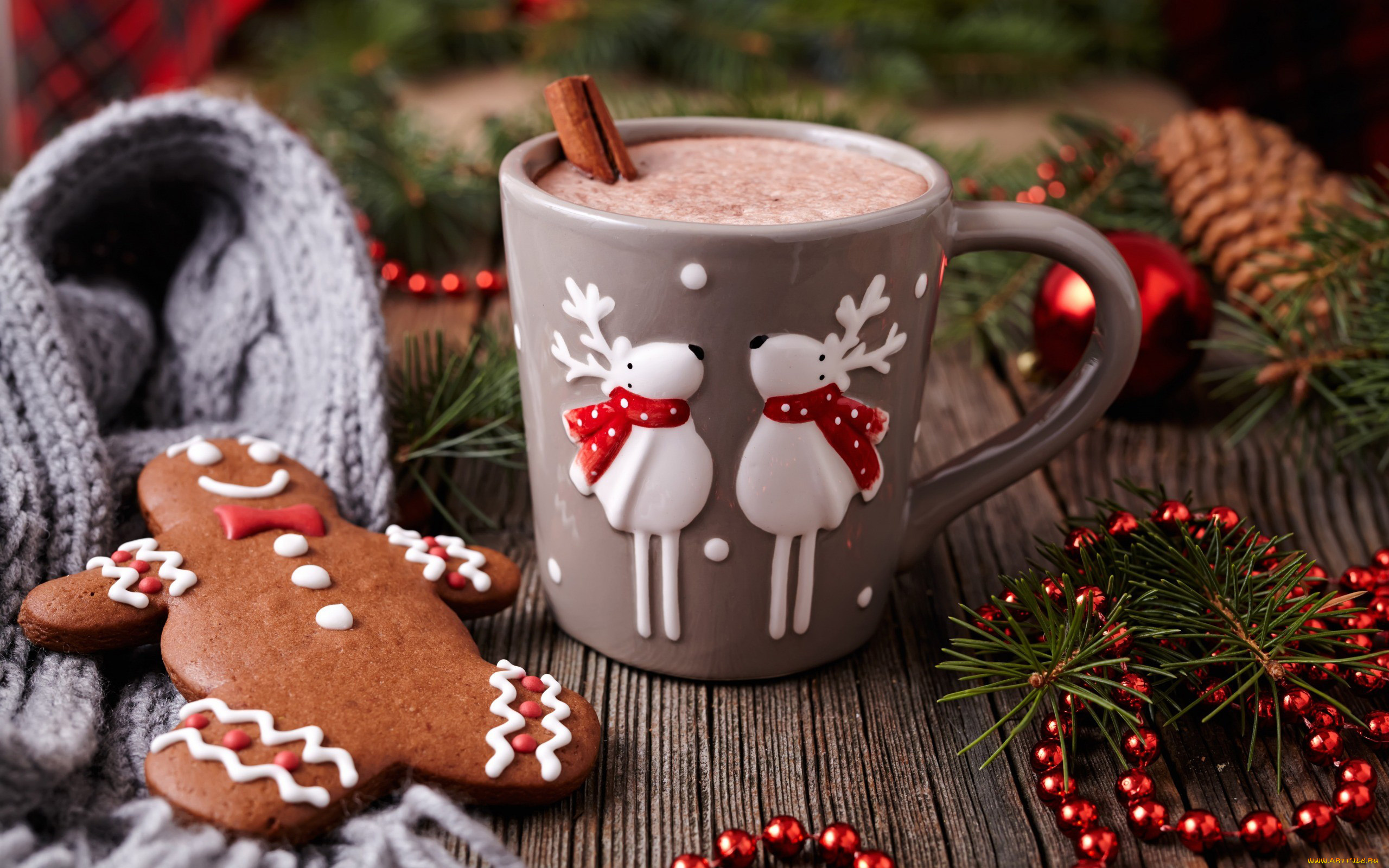 праздничные, угощения, какао, бусы, пряник