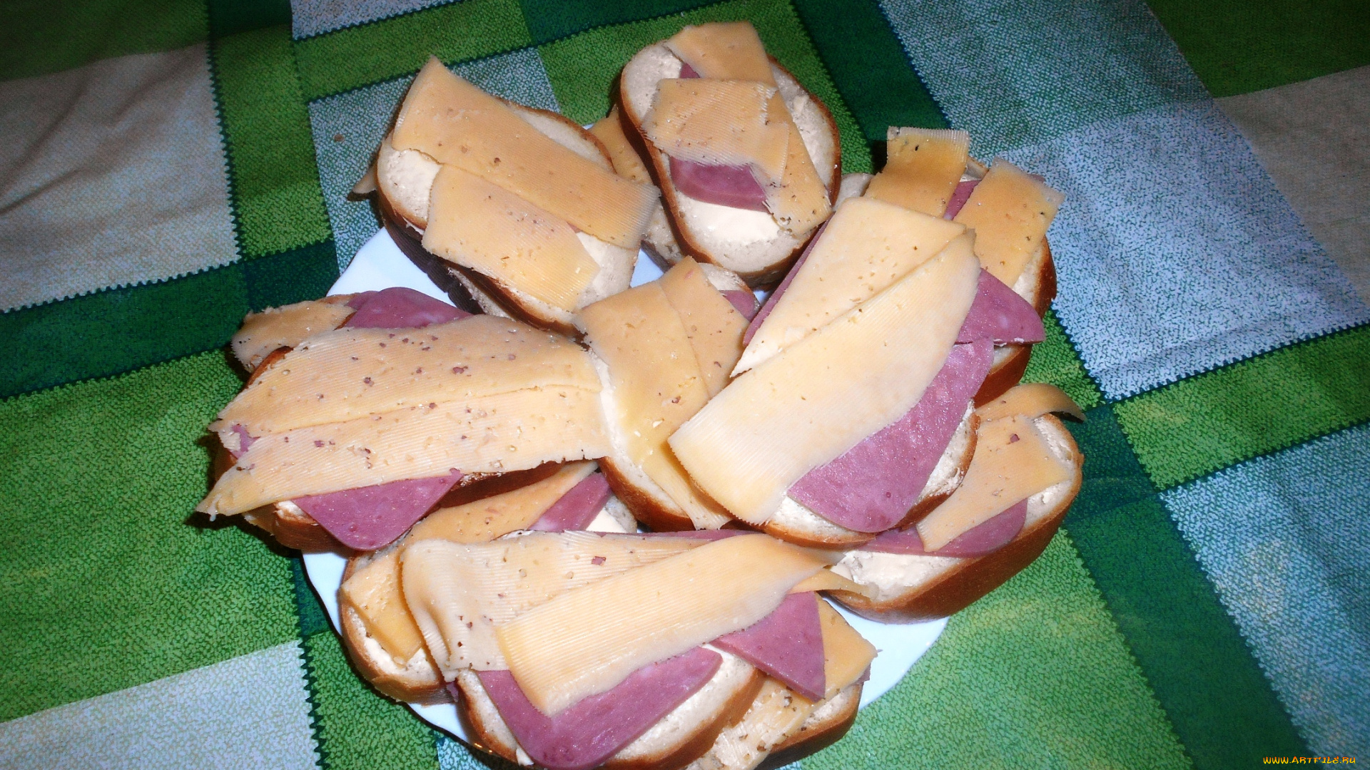 еда, бутерброды, , гамбургеры, , канапе, хлуб, сыр, колбаса