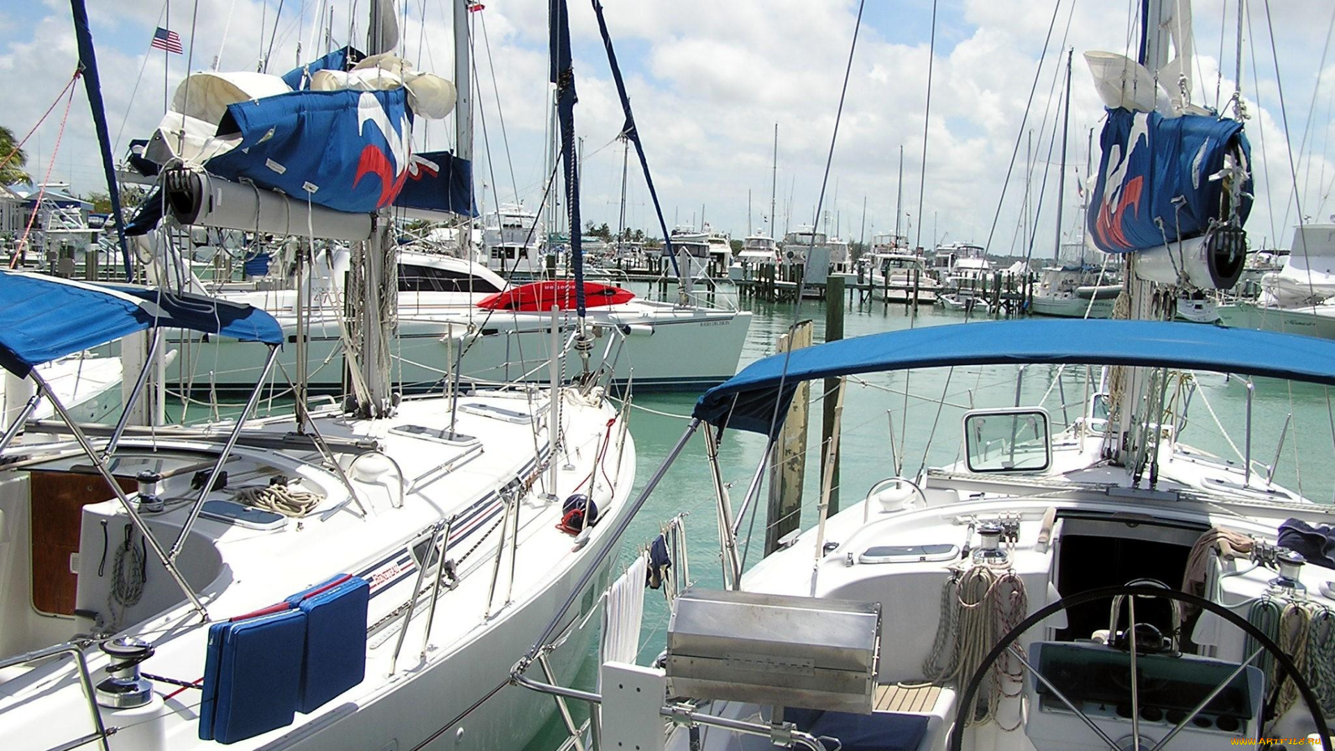 корабли, катера