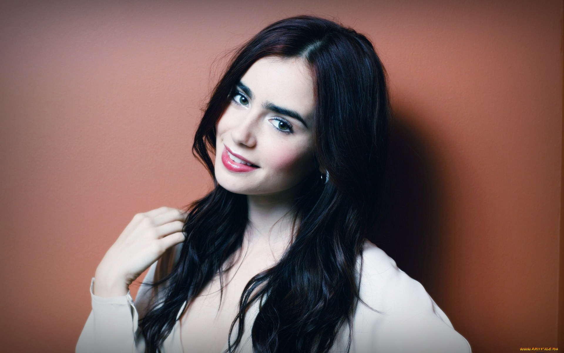 Lily, Collins, девушки, , , улыбка