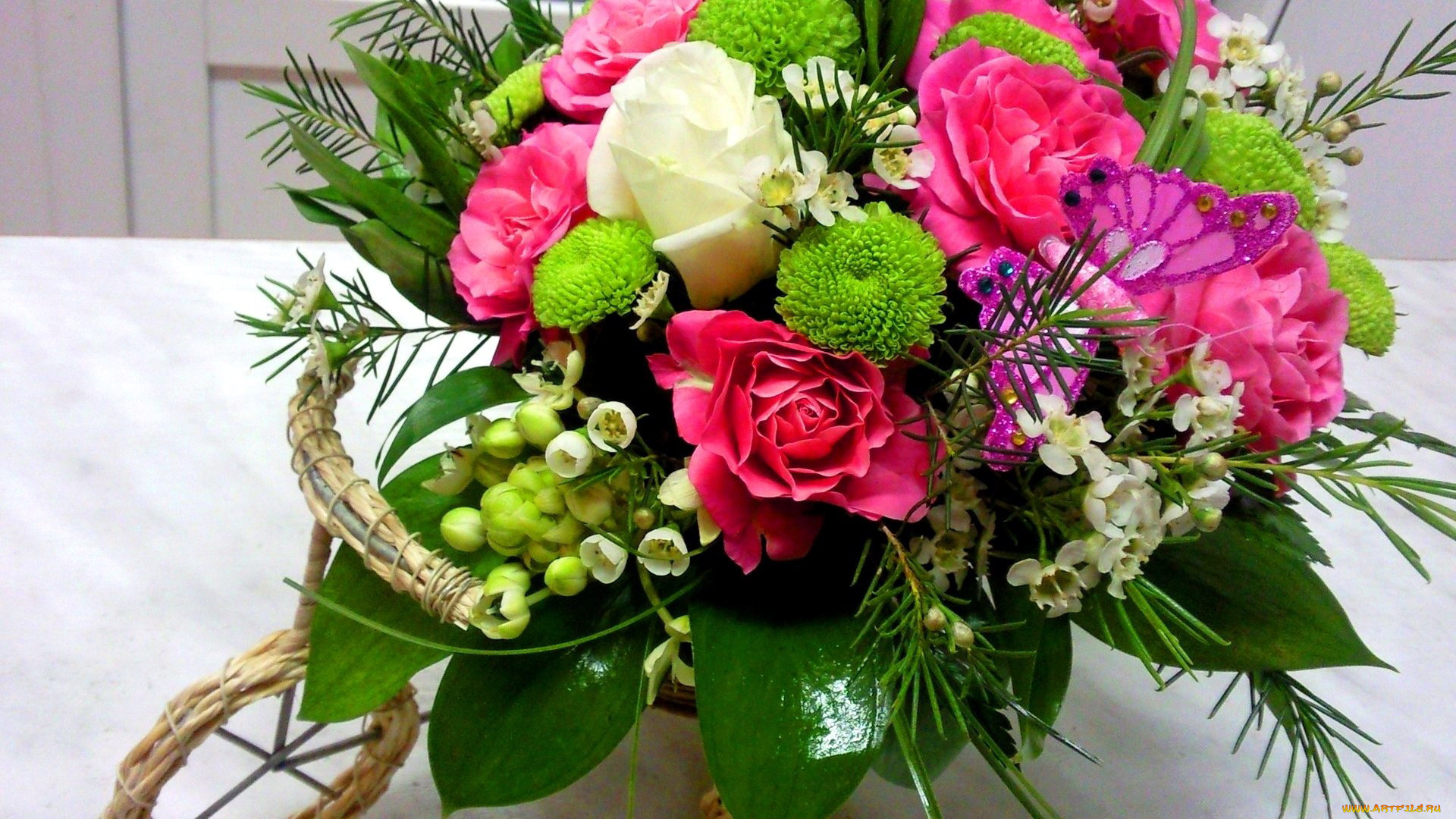 цветы, букеты, , композиции, зелень, хризантемы, розы, бабочка