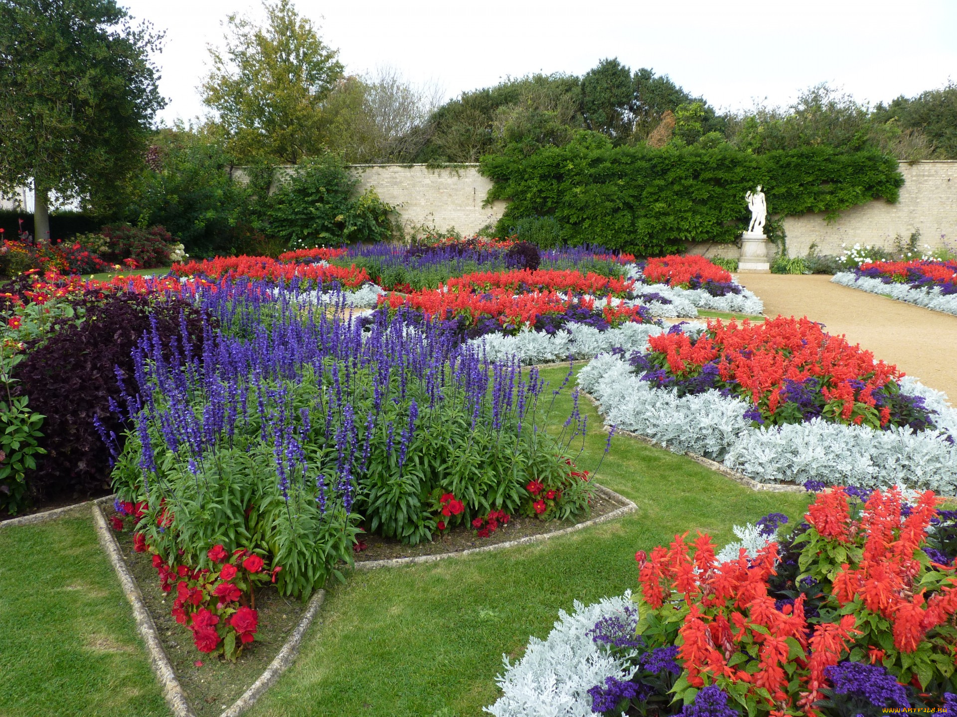 природа, парк, клумбы, цветы, статуя