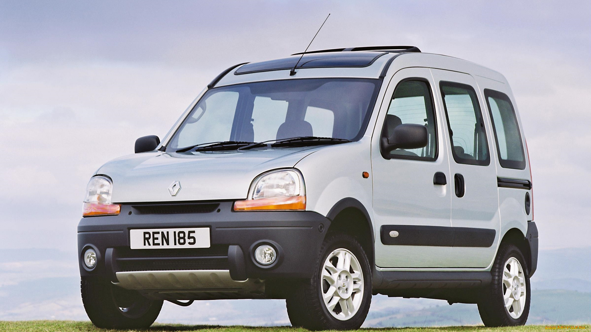 автомобили, renault