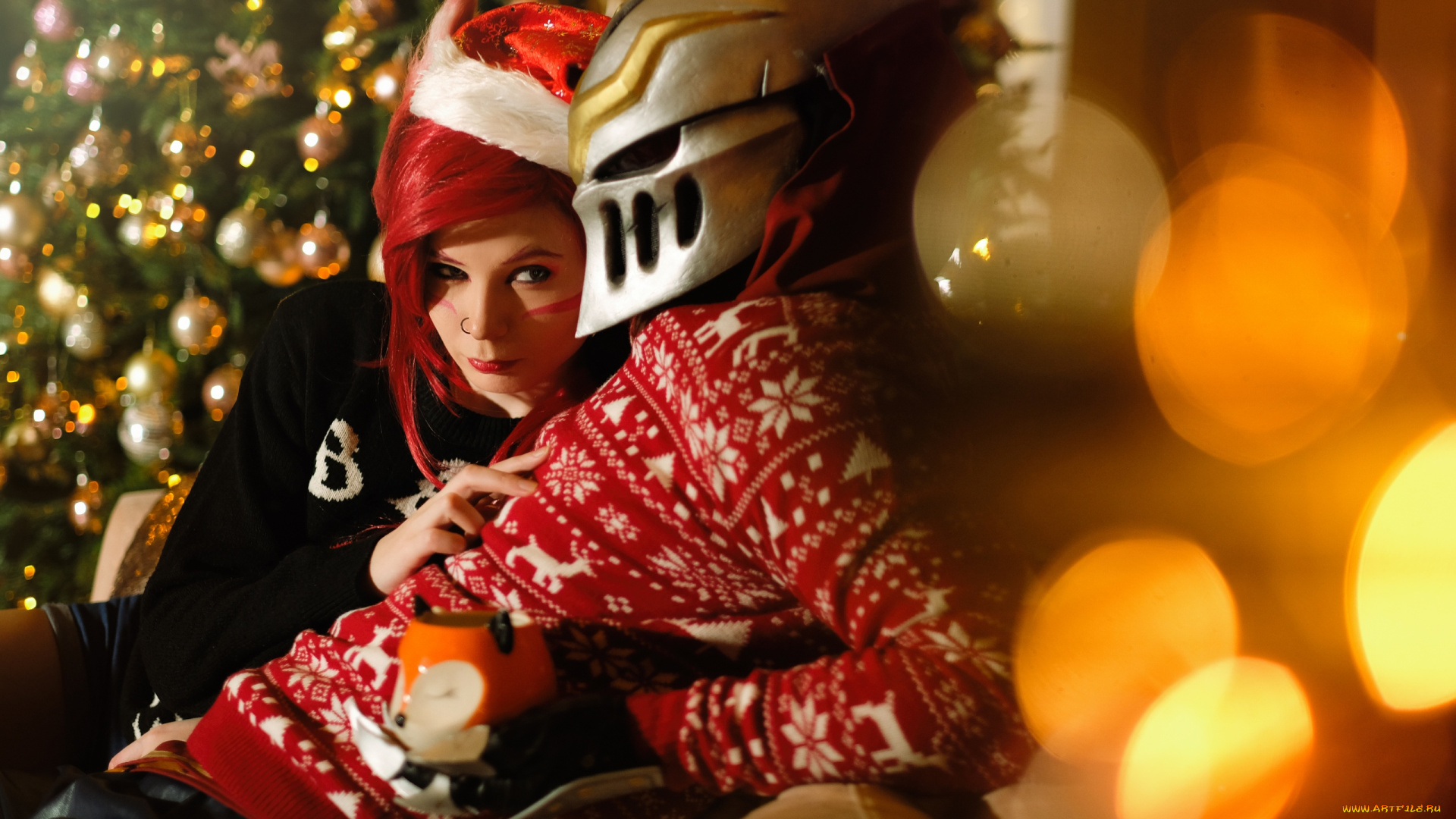 разное, маски, , карнавальные, костюмы, костюмы, маска, девушка, мужчина, диван, чашка, ёлка