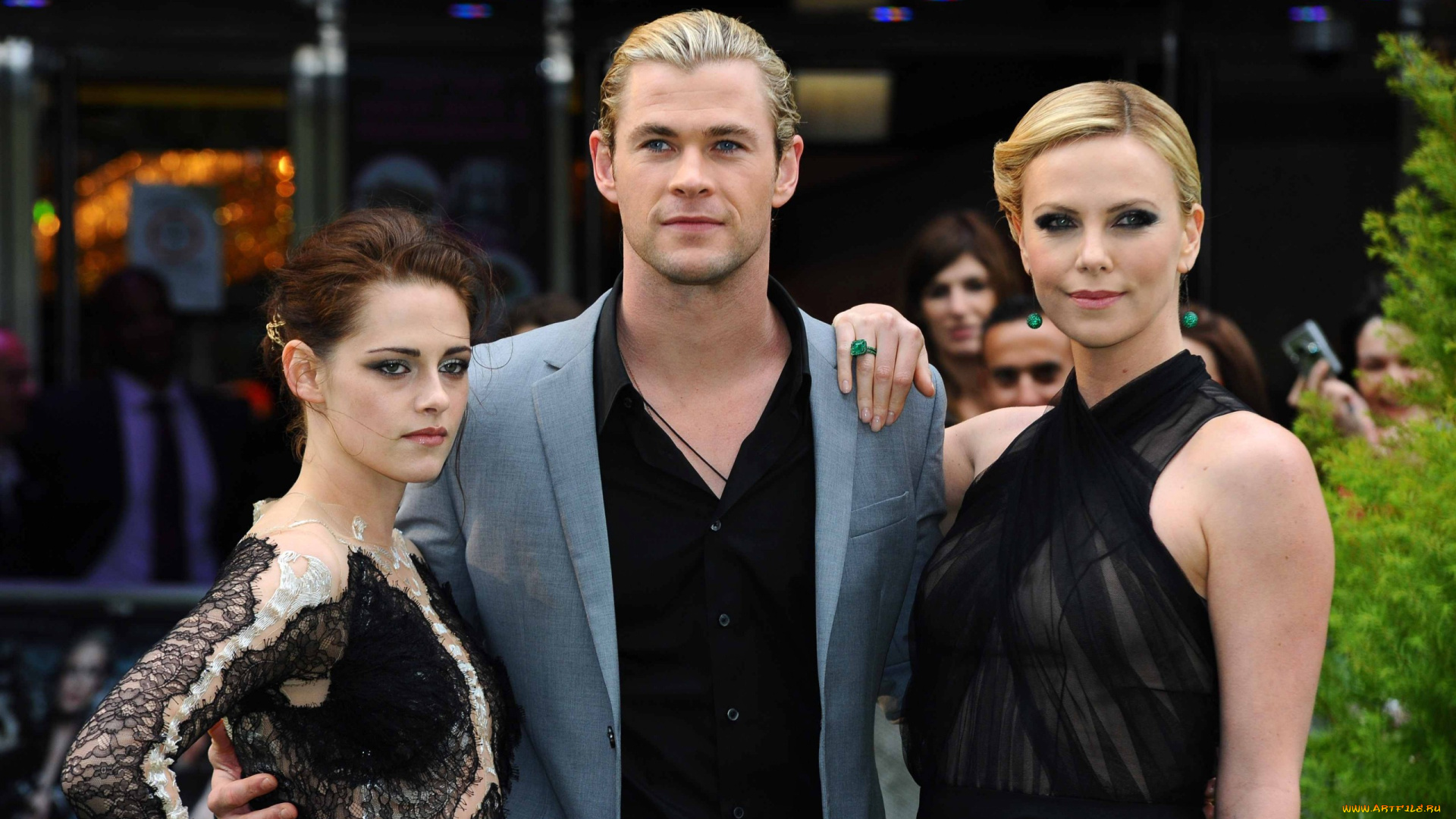 stewart, hemsworth, und, theron, разное, знаменитости, шарлиз, терон, крис, хемсворт, кристен, стюарт