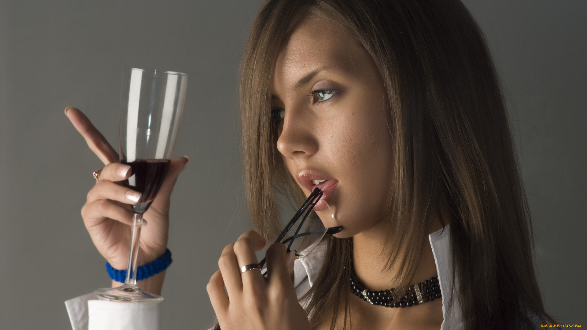 девушки, -unsort, , лица, , портреты, фужер, очки