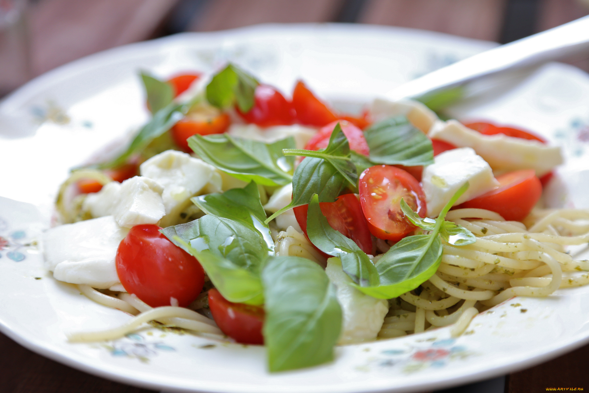 еда, салаты, , закуски, зелень, помидор, сыр, лапша