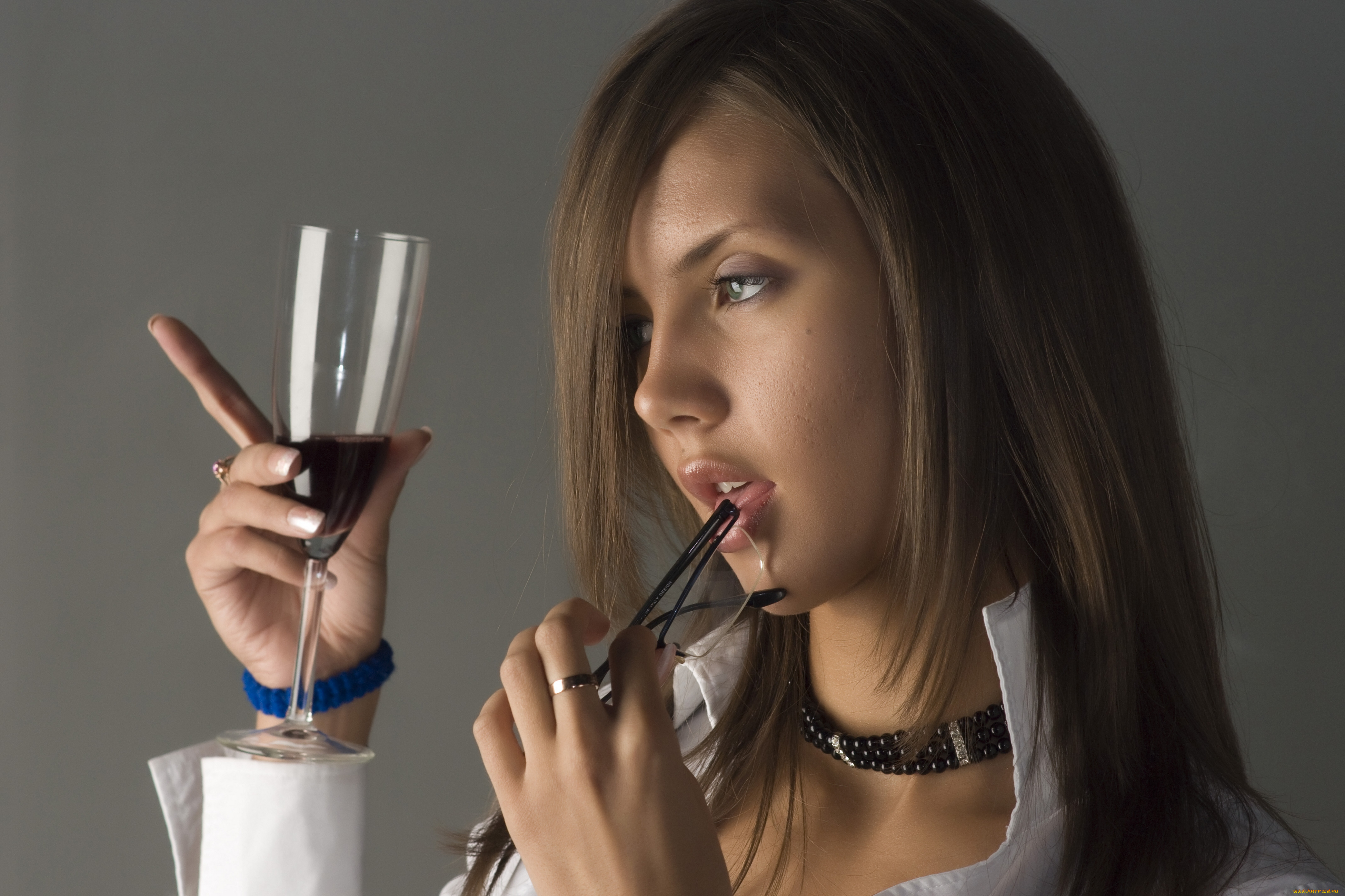 девушки, -unsort, , лица, , портреты, фужер, очки