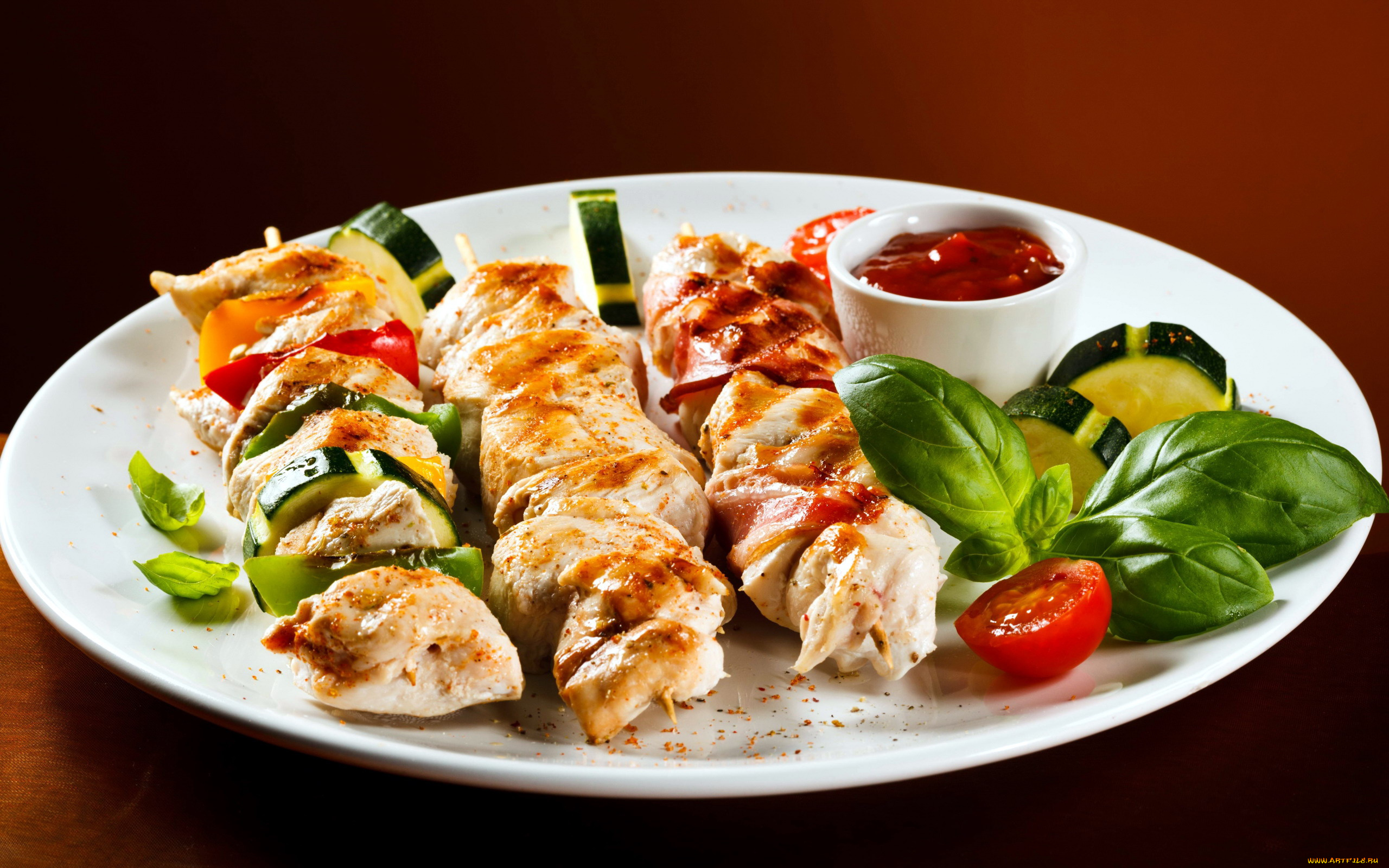 еда, шашлык, , барбекю, базилик, соус, мясо, помидоры, цуккини, перец