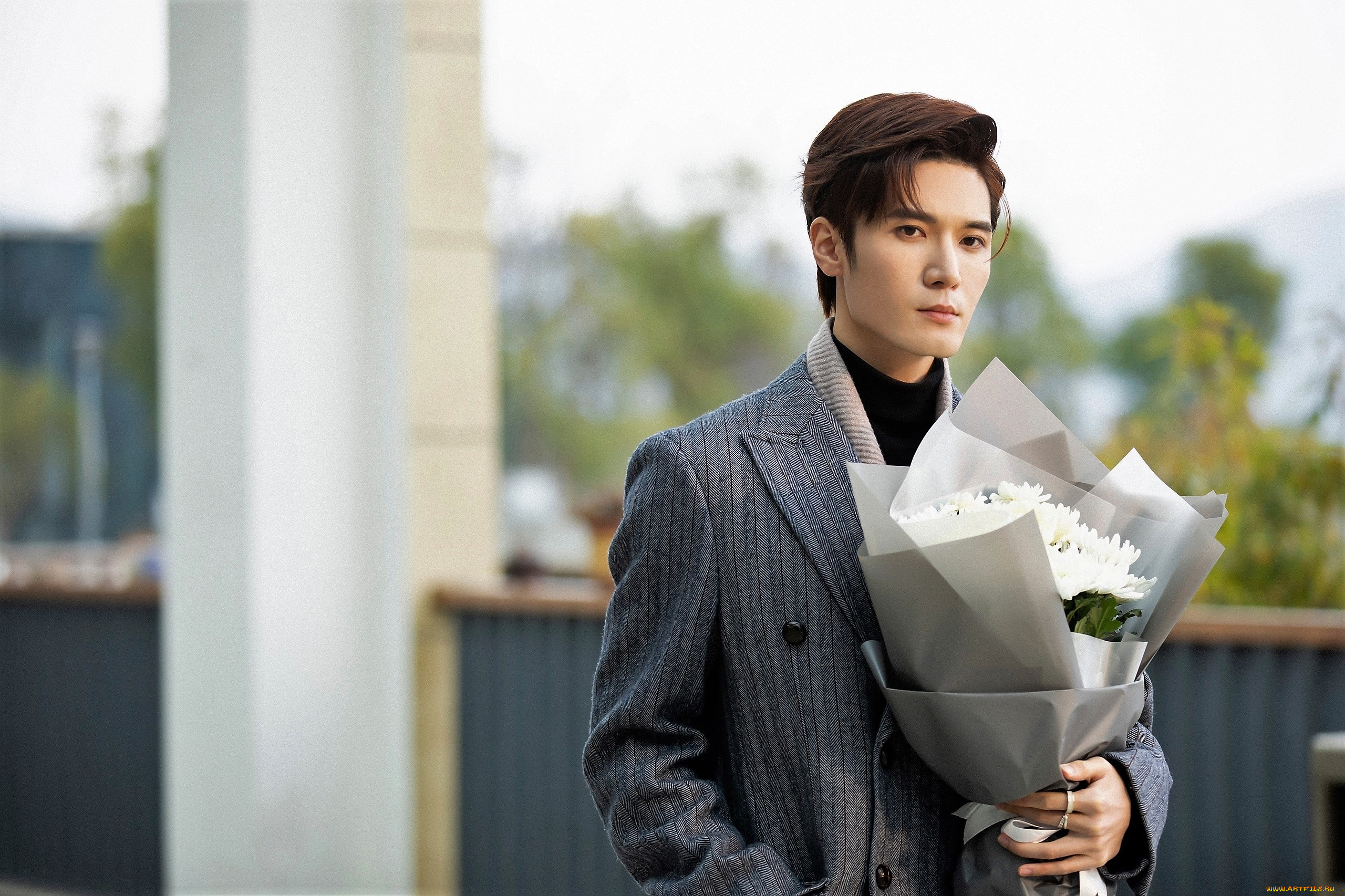 кино, фильмы, i, am, the, years, , you, are, the, stars, мужчина, пальто, букет