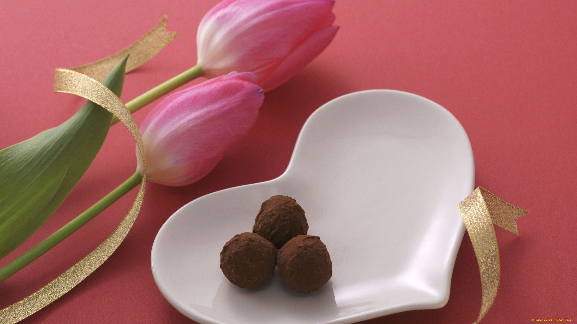 еда, конфеты, шоколад, сладости, тюльпаны, тарелка