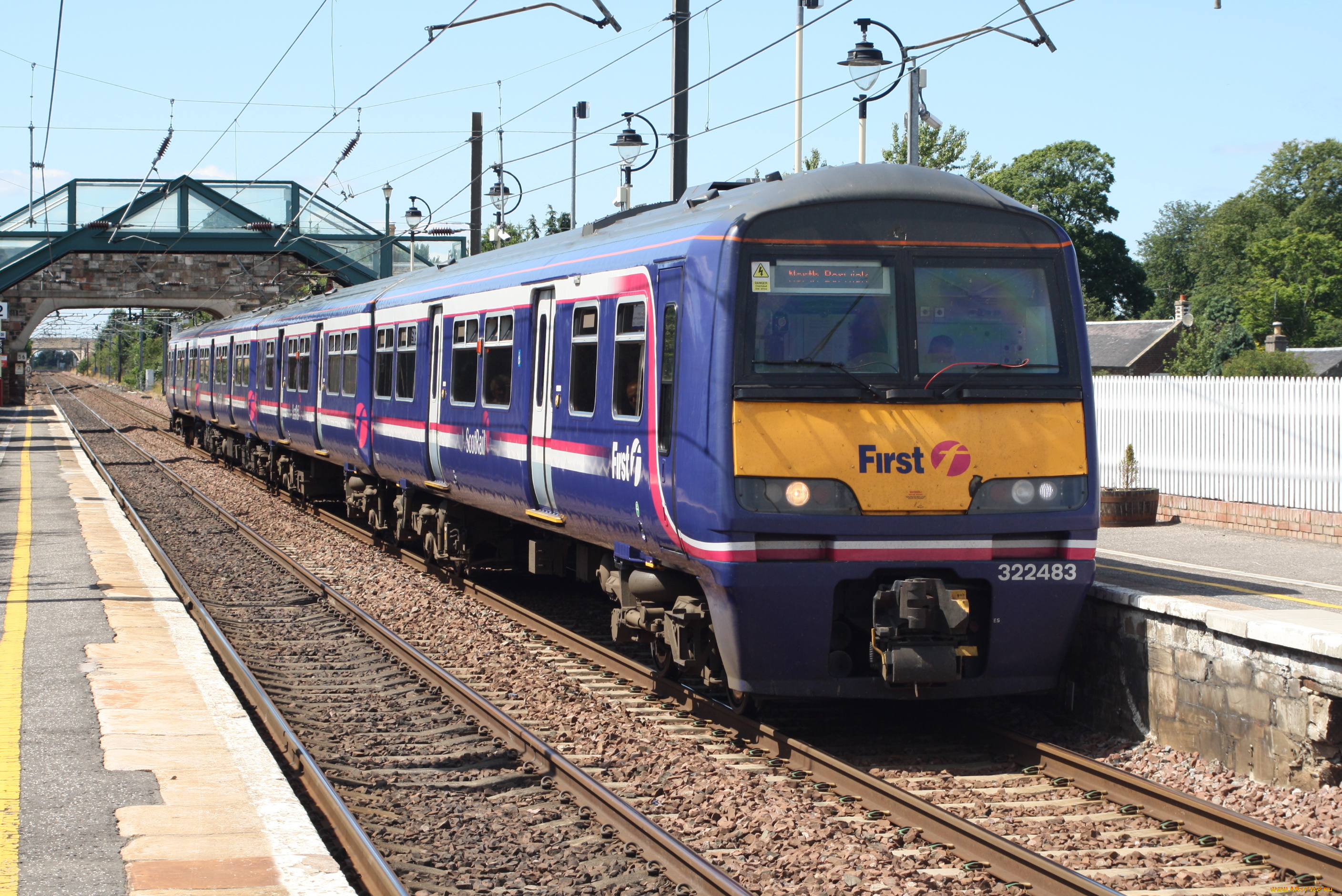 class, 322, техника, электрички, рельсы, платформа, электричка, столбы, фонари