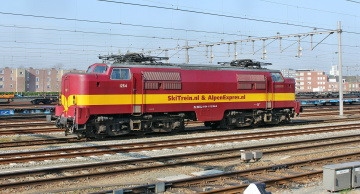 Картинка техника локомотивы локомотив рельсы дорога железная