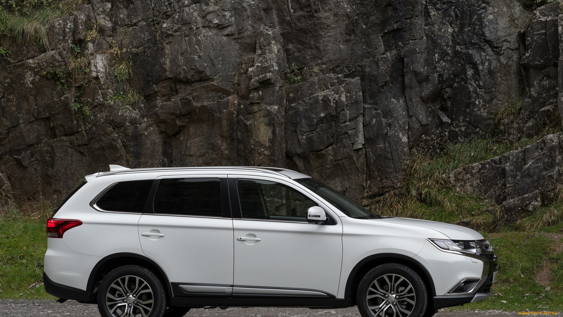 автомобили, mitsubishi