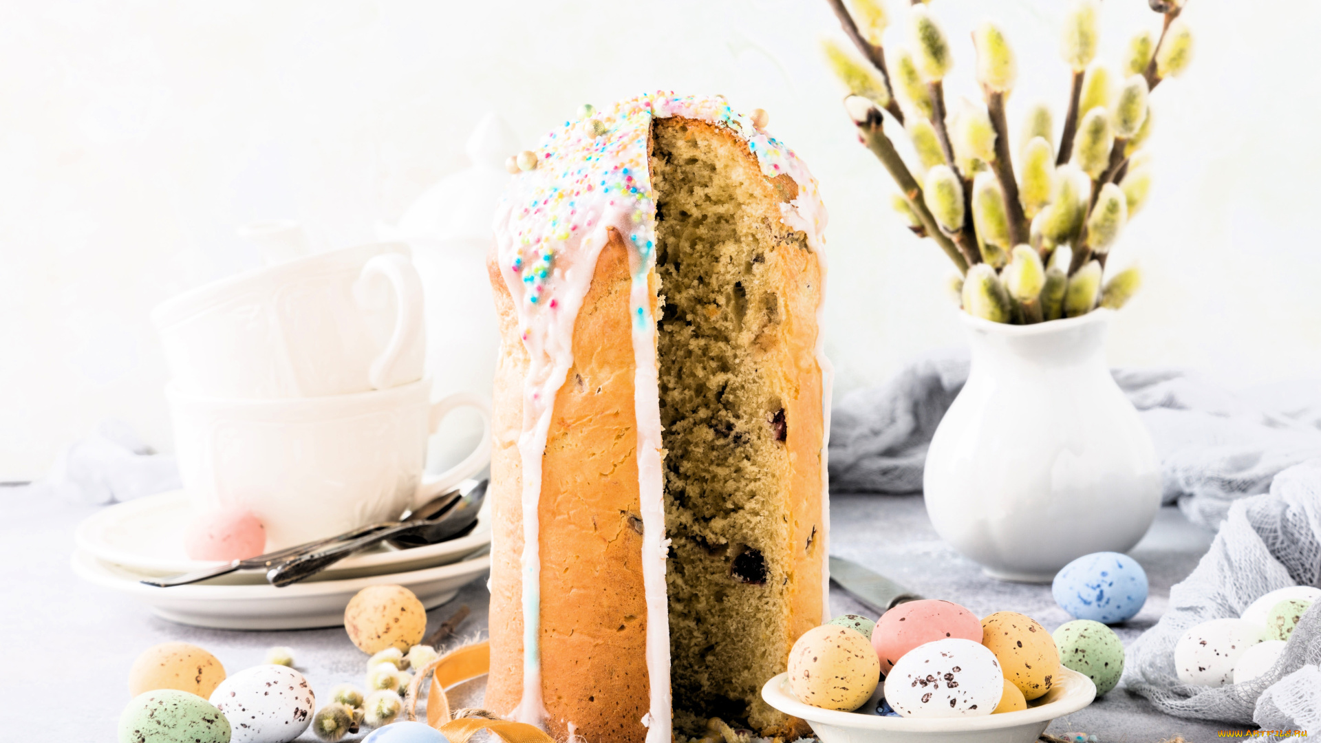 праздничные, пасха, посуда, тарелки, яйца, кулич, ветки, верба