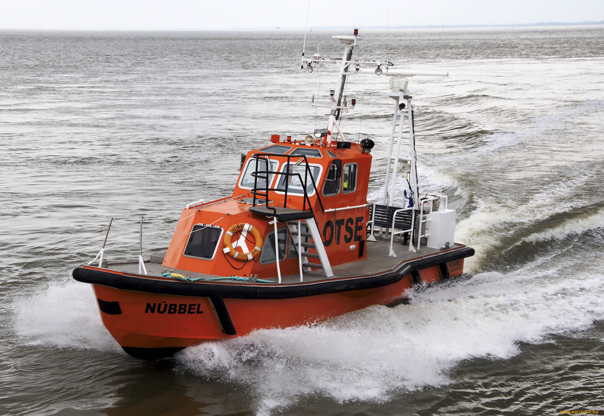 корабли, катера, спасатель