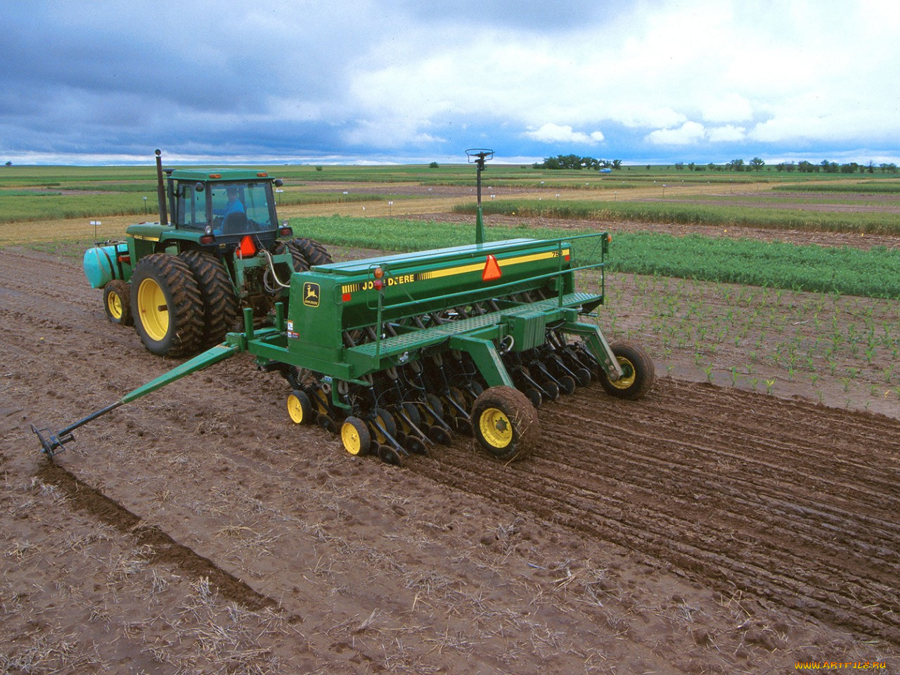 техника, тракторы