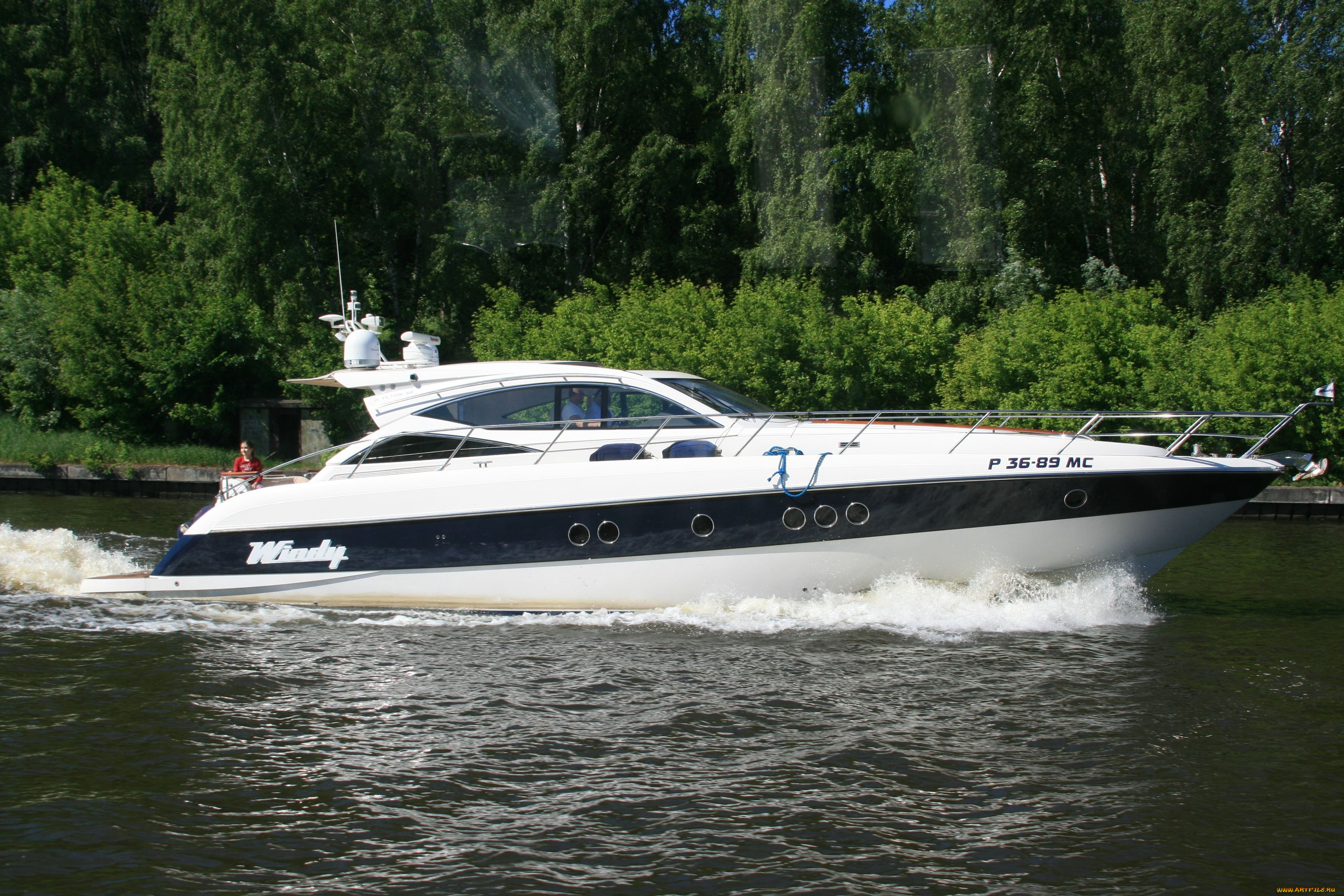 корабли, катера