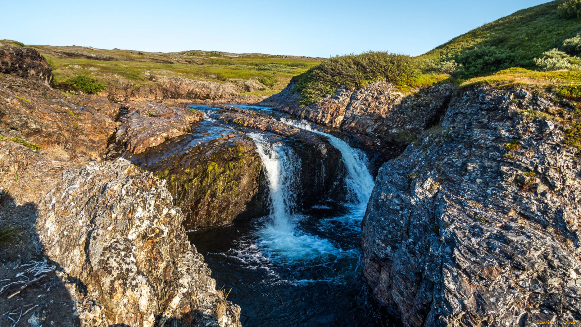 полуостров, рыбачий, природа, водопады, водопад, речка, полуостров, рыбачий, скалы