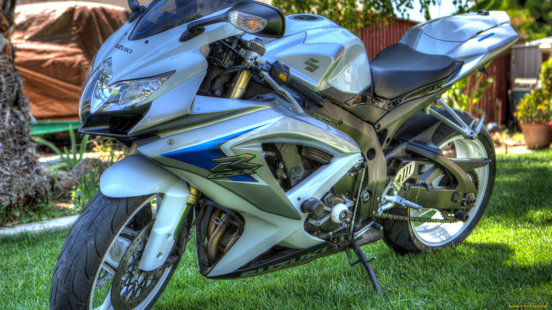 мотоциклы, suzuki, байк, лужайка