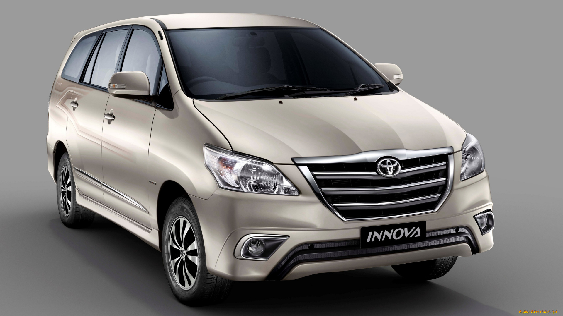 автомобили, toyota, innova, 2013г