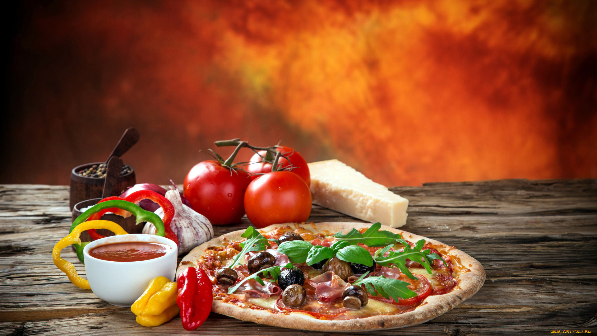 еда, пицца, помидоры, чеснок, сыр, соус, перец, томаты