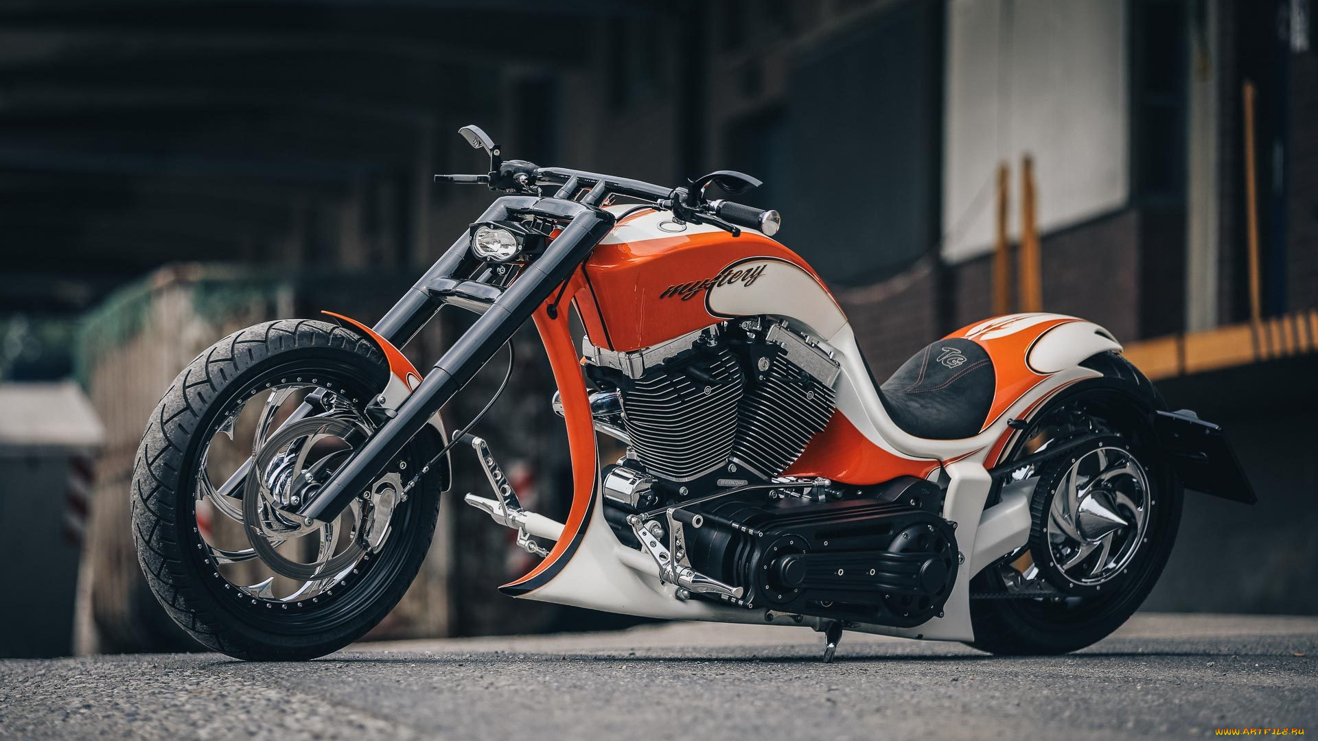 мотоциклы, customs, кастомизированный, тюнингованый, мотоцикл, крутой, байк, железный, конь, который, даёт, свободу, ветер, в, лицо, и, волосы, по, ветру