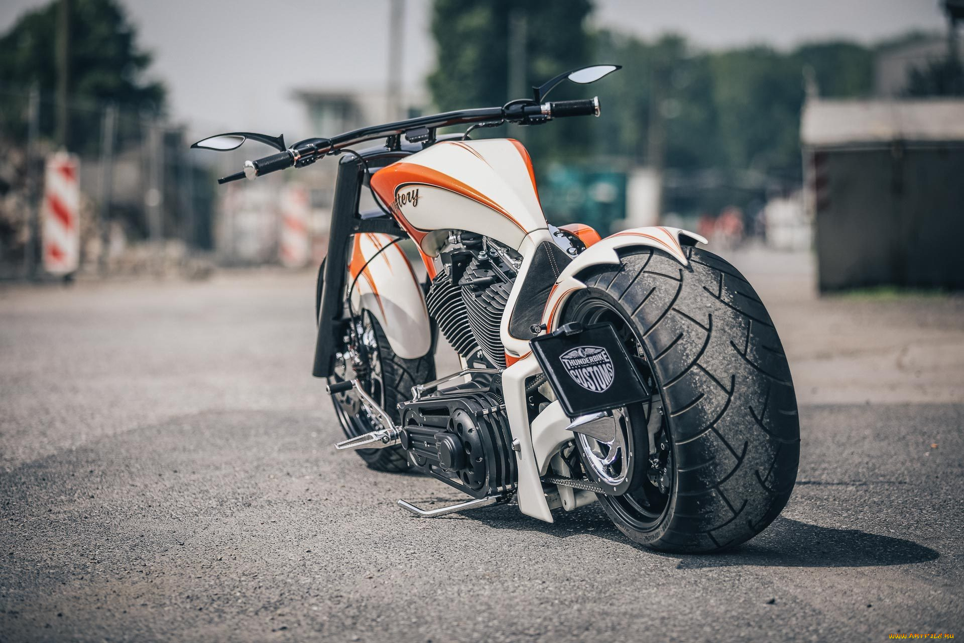 мотоциклы, customs, кастомизированный, тюнингованый, мотоцикл, крутой, байк, железный, конь, который, даёт, свободу, ветер, в, лицо, и, волосы, по, ветру