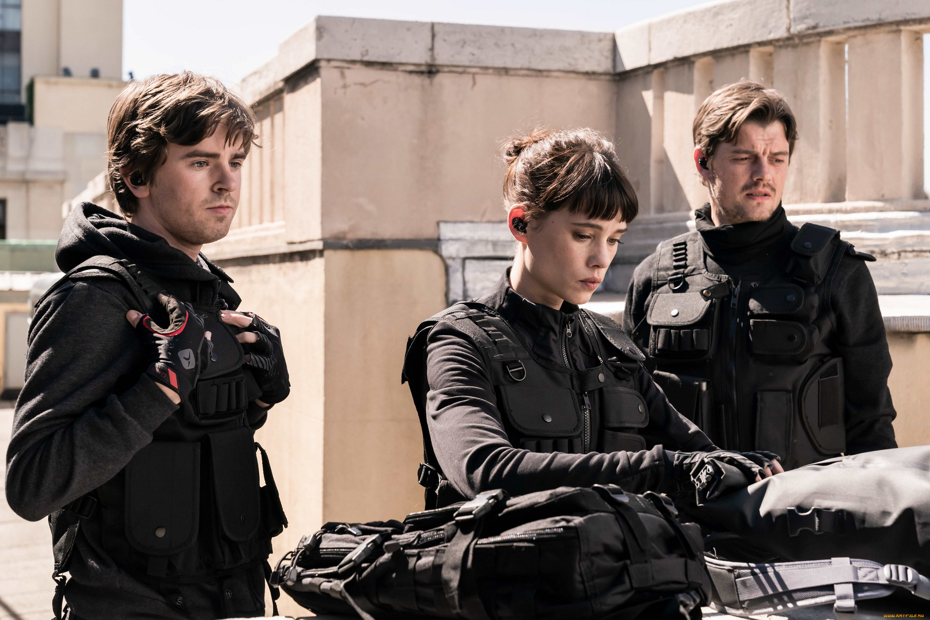 way, down, , , 2021, , кино, фильмы, way, down, гениальное, ограбление, freddie, highmore, astrid, berges, frisbey, sam, riley, криминал, боевик, триллер