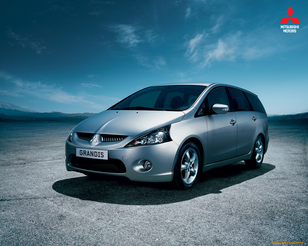 автомобили, mitsubishi
