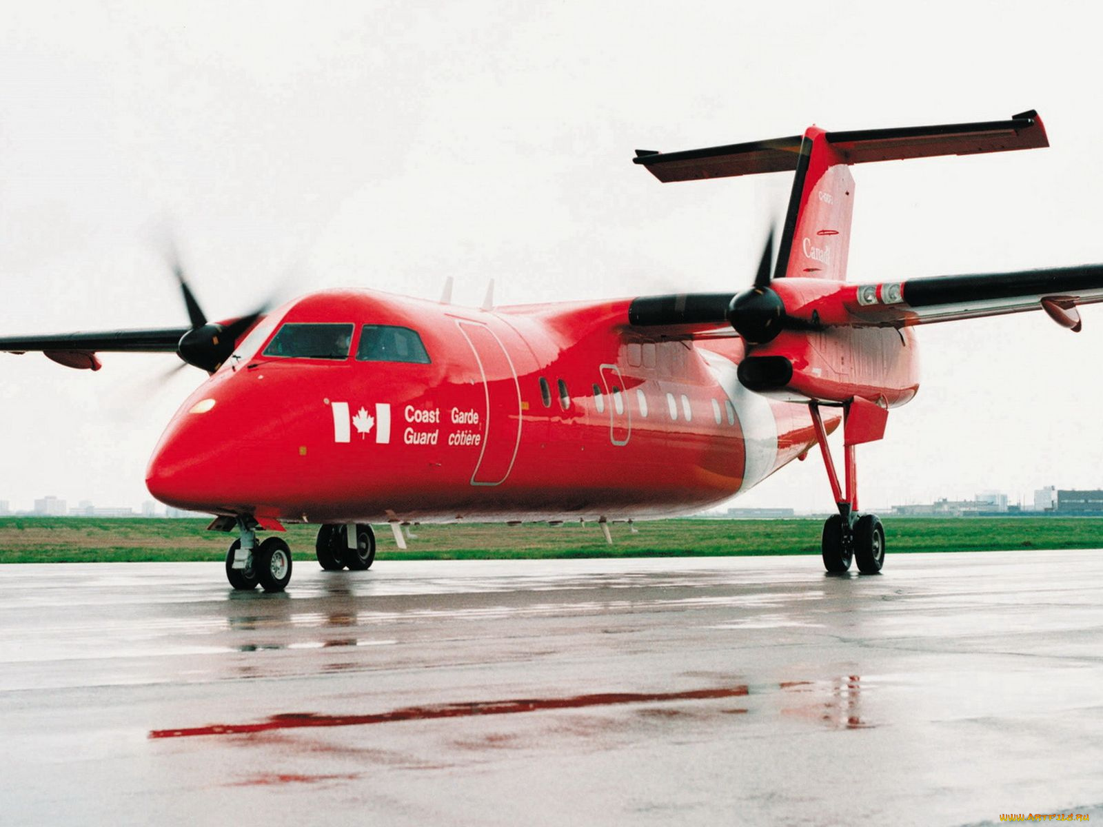 авиация, пассажирские, самолёты, bombardier, dhc8, q, series, бомбардье, двухмоторный, турбовинтовой, ближнемагистральный, военно, транспортный, пассажирский, самолeт, линий, малой, средней, протяжeнности