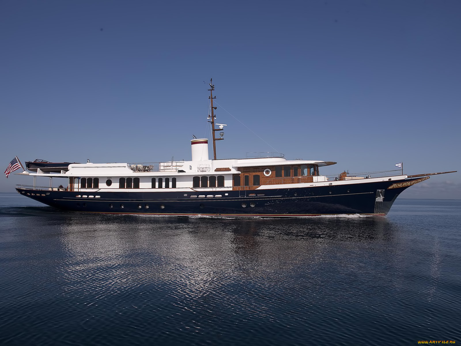 корабли, Яхты