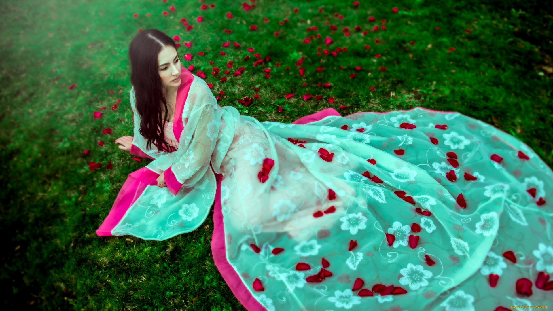 девушки, -unsort, , брюнетки, темноволосые, платье, лепестки, девушка, трава