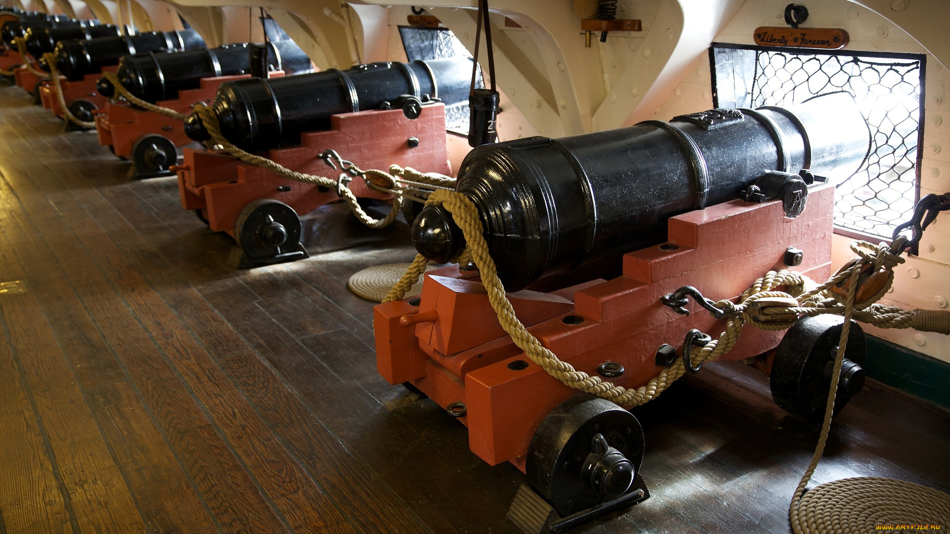 оружие, пушки, ракетницы, канат, амбразура