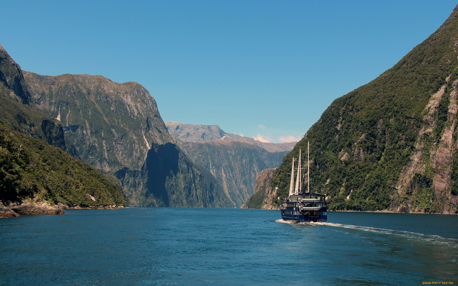 корабли, парусники, растения, горы, водоем