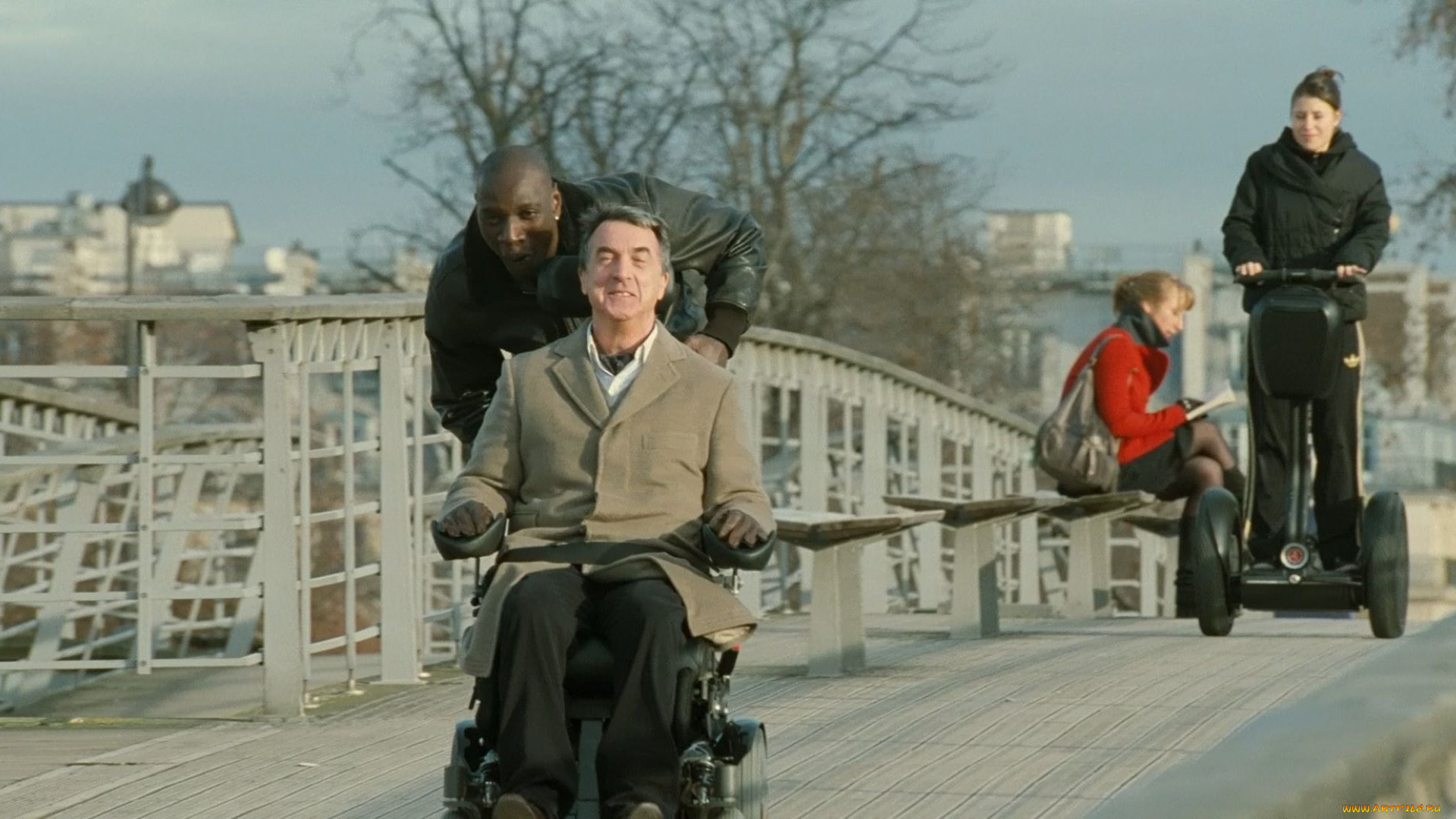 кино, фильмы, 1, 1, intouchables, люди, мост, прогулка