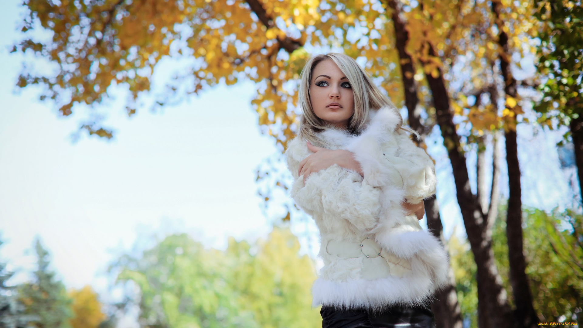 девушка, -, girl, девушки, -, блондинки, , светловолосые, девушка, женщина, блондинка, светловолосая, сексуальная, модель, звезда, позирует, разная, обувь, верхняя, стильная, одежда, нижнее, эротическое, бельё, трусы, лифчик, колготки, чулки, аксессуары, макияж, и, множество, элементов, на, фотографии