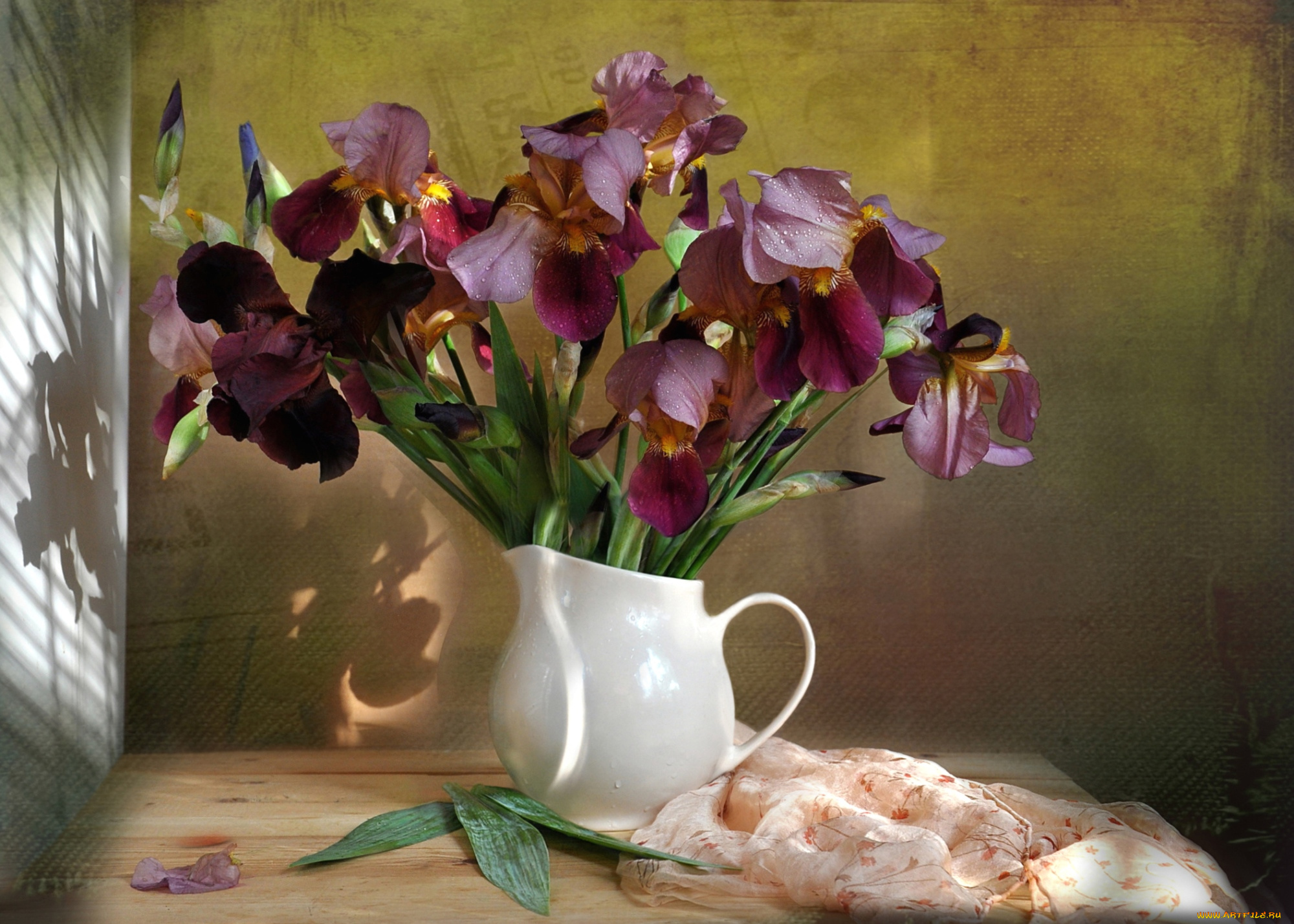 цветы, ирисы, кувшин, букет